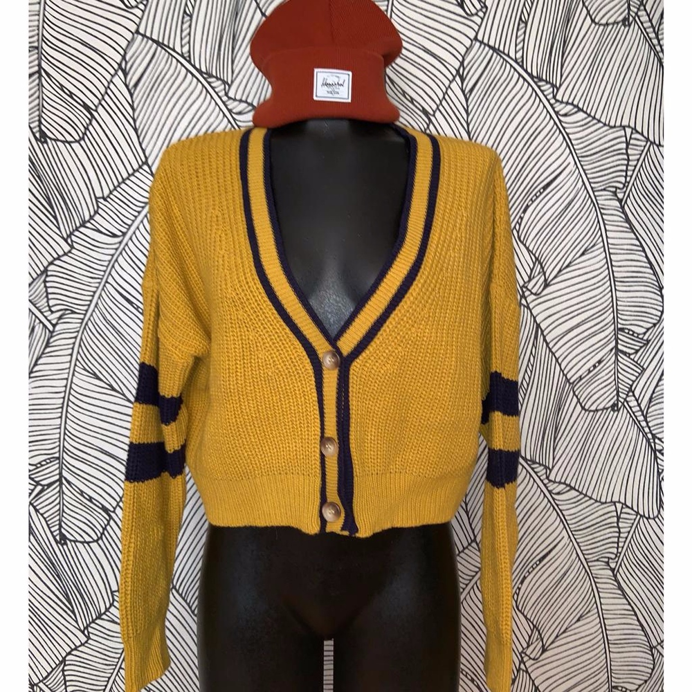 Varsity Blues Cropped Button Cardigan